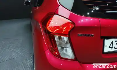 Chevrolet Spark 2019 1.0 автомат (гидро), миниатюра 9