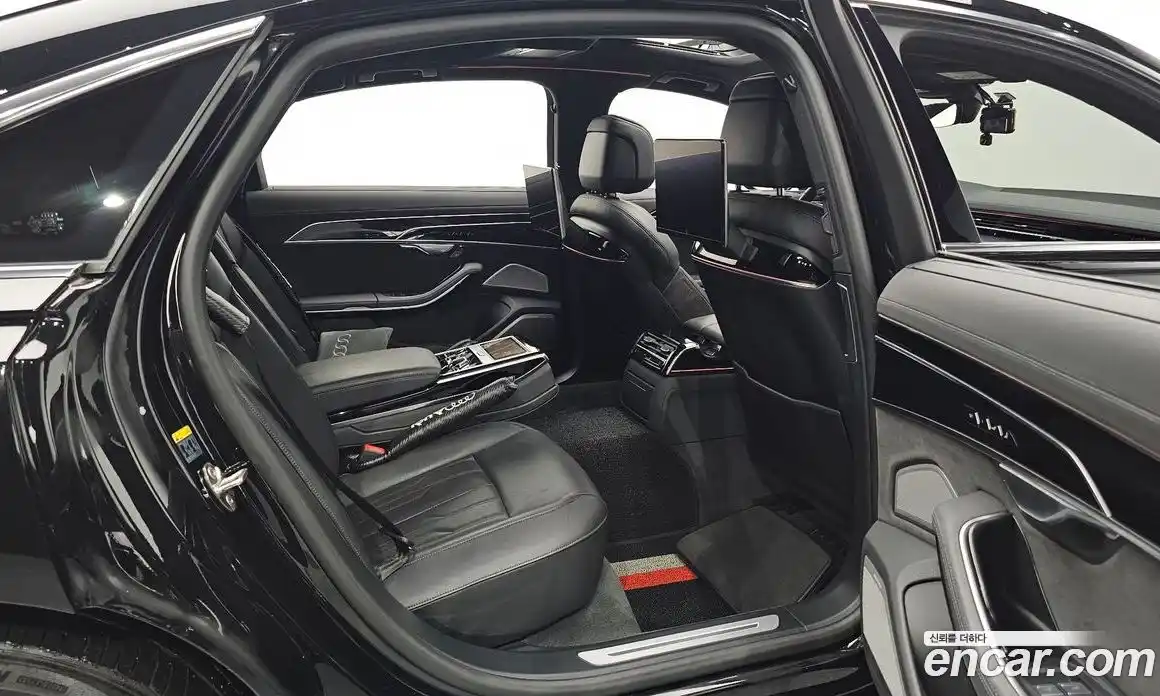 Audi A8 2021 3.0 автомат (гидро), фото 16