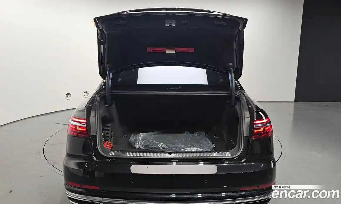 Audi A8 2021 3.0 автомат (гидро), фото 37