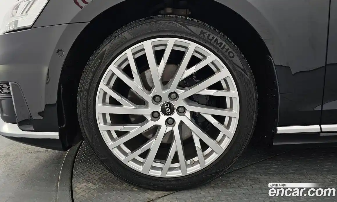 Audi A8 2021 3.0 автомат (гидро), фото 5