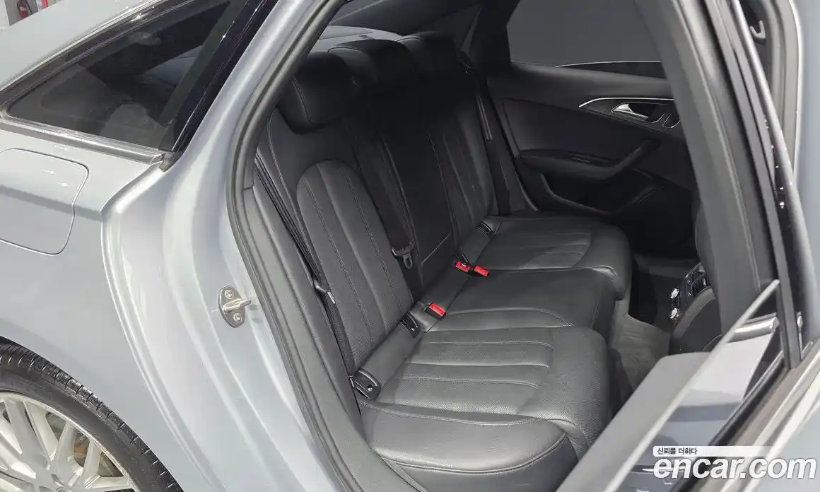 Audi A6 2018 2.0 автомат (гидро), фото 17