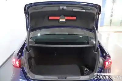 Audi A3 2025 2.0 автомат (гидро), миниатюра 11