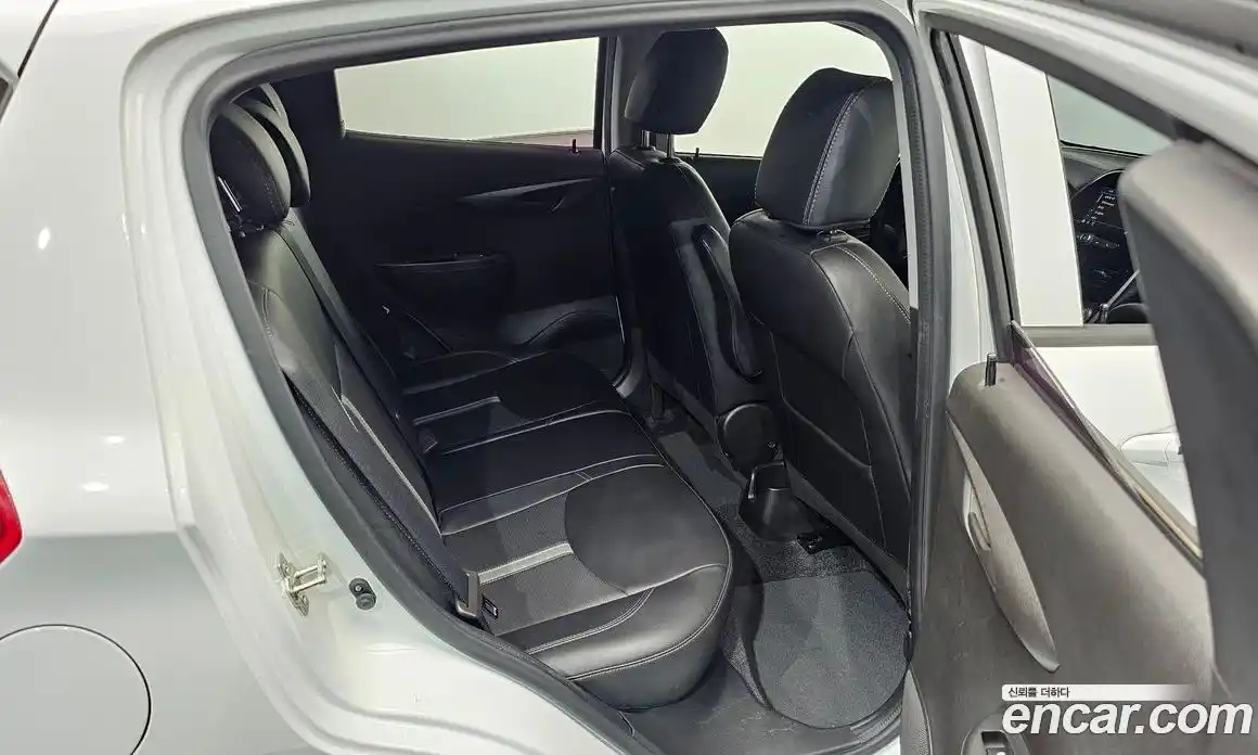 Chevrolet Spark 2020 1.0 автомат (гидро), фото 12