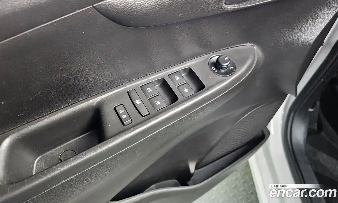 Chevrolet Spark 2020 1.0 автомат (гидро), фото 17