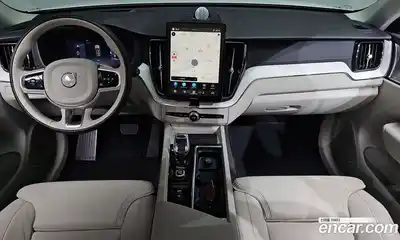 Volvo XC60 2025 2.0 автомат (гидро), миниатюра 9