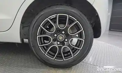 Chevrolet Spark 2016 1.0 автомат (гидро), миниатюра 7