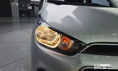 Chevrolet Spark 2016 1.0 автомат (гидро), миниатюра 8