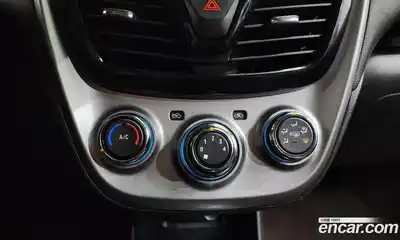 Chevrolet Spark 2016 1.0 автомат (гидро), миниатюра 12