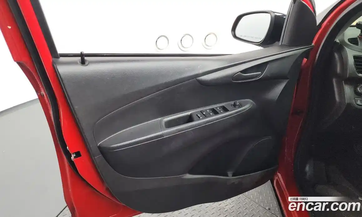 Chevrolet Spark 2016 1.0 автомат (гидро), фото 14
