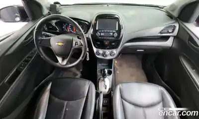 Chevrolet Spark 2016 1.0 автомат (гидро), миниатюра 10