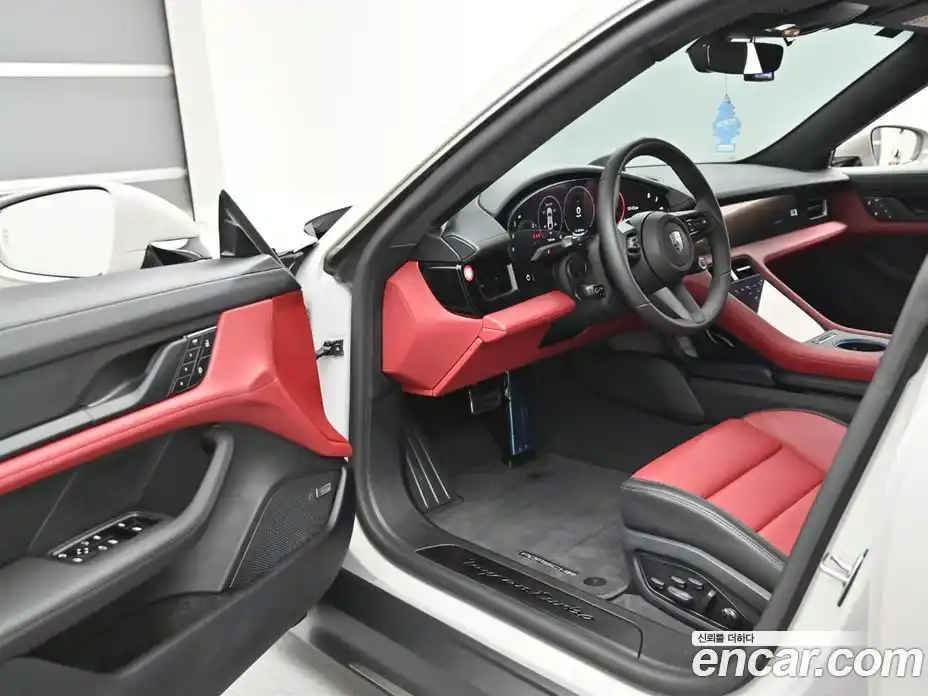 Porsche Taycan 2025 автомат (гидро), фото 11