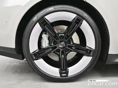 Porsche Taycan 2025 автомат (гидро), миниатюра 5