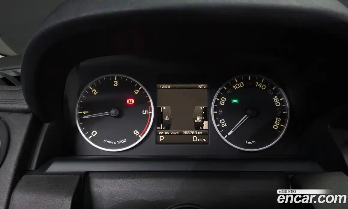 Land Rover Discovery 2009 2.7 автомат (гидро), фото 8