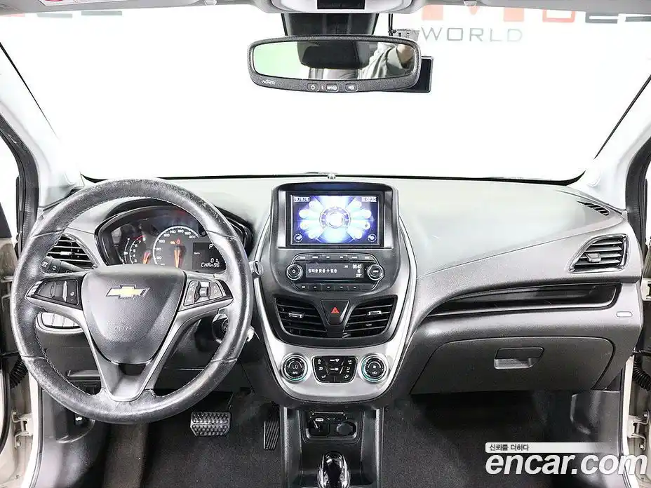 Chevrolet Spark 2015 1.0 автомат (гидро), фото 15