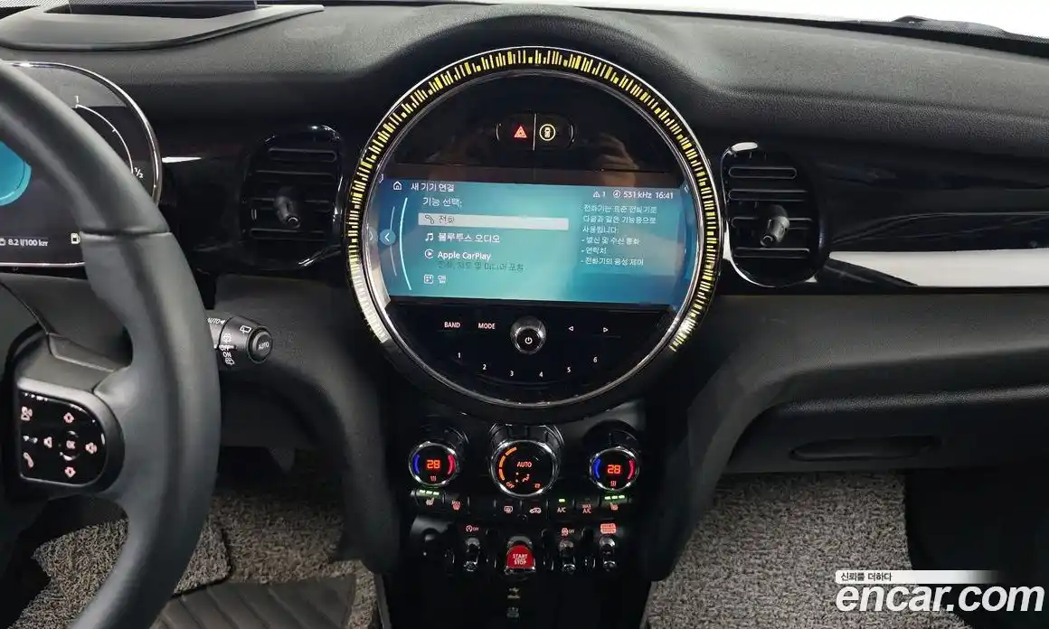 Mini Cooper 2023 1.5 автомат (гидро), фото 18