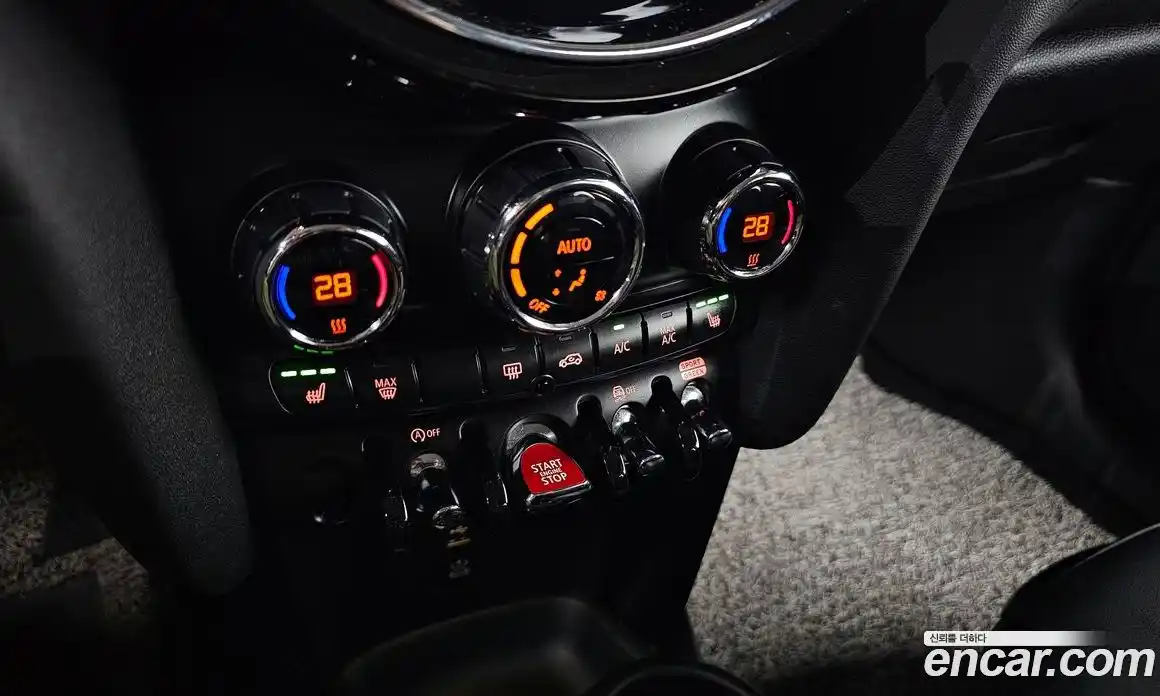 Mini Cooper 2023 1.5 автомат (гидро), фото 22