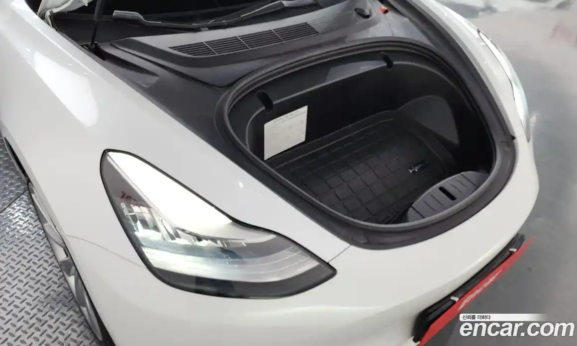 Tesla Model 3 2020 0.1 гидро, фото 5