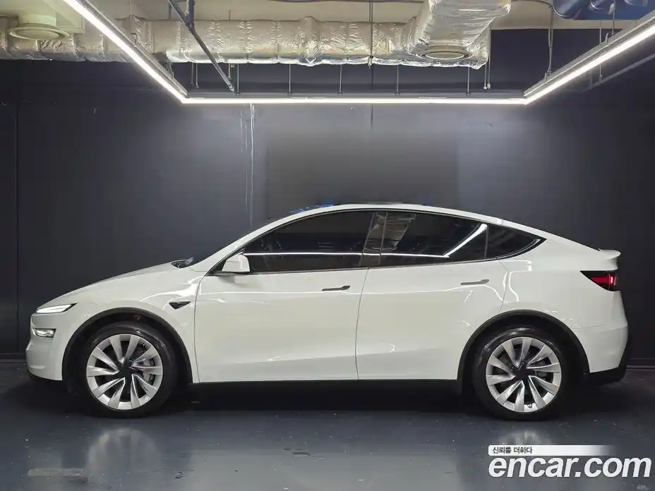 Tesla Model Y 2025 0.2 гидро, фото 13