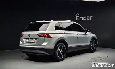 Volkswagen Tiguan 2020 2.0 автомат (гидро), миниатюра 2