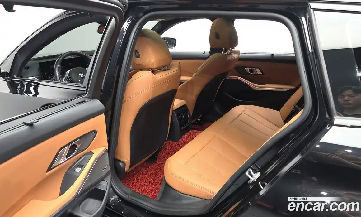 BMW 3 серия 2025 2.0 автомат (гидро), фото 16
