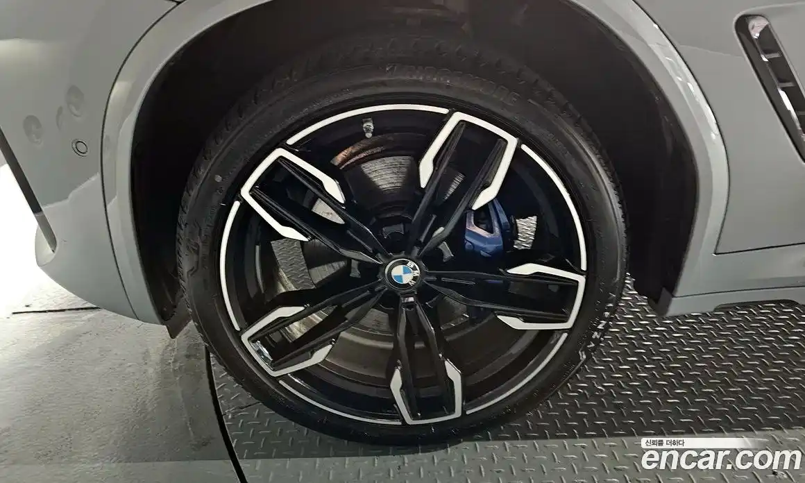 BMW X4 2022 3.0 автомат (гидро), фото 5