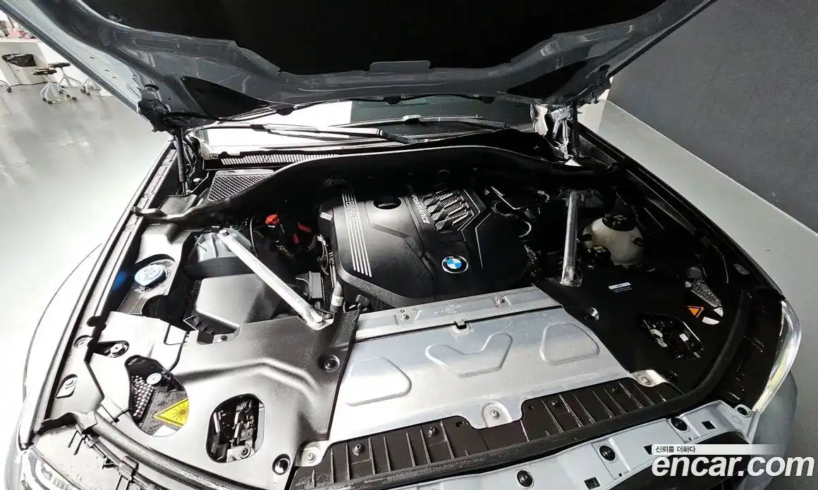 BMW X4 2022 3.0 автомат (гидро), фото 6