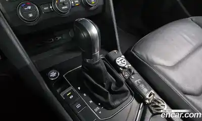 Volkswagen Tiguan 2018 2.0 автомат (гидро), миниатюра 12