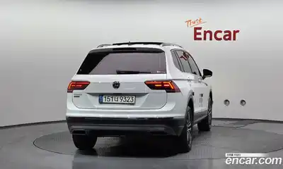 Volkswagen Tiguan 2018 2.0 автомат (гидро), миниатюра 4