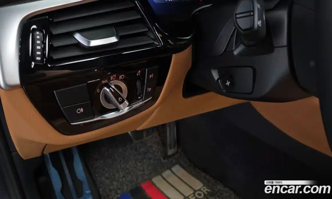BMW 5 серия 2021 2.0 автомат (гидро), фото 20