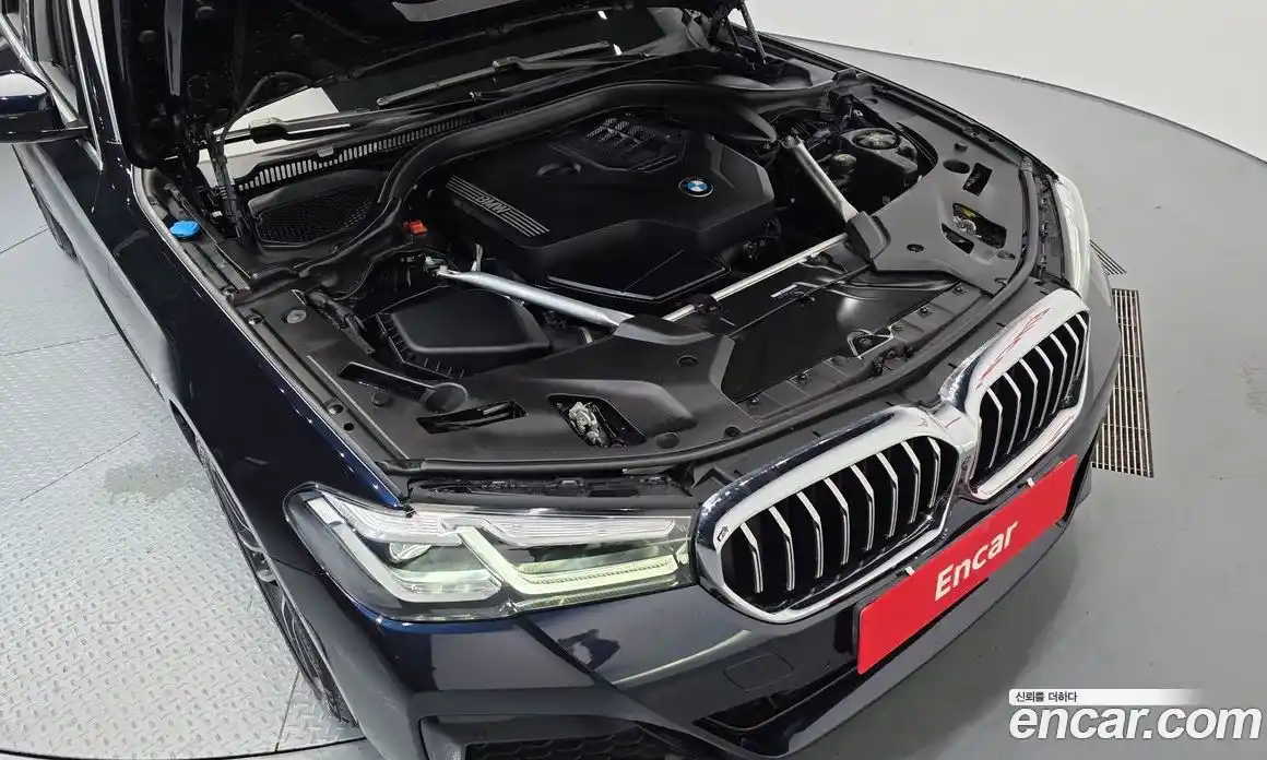 BMW 5 серия 2021 2.0 автомат (гидро), фото 6