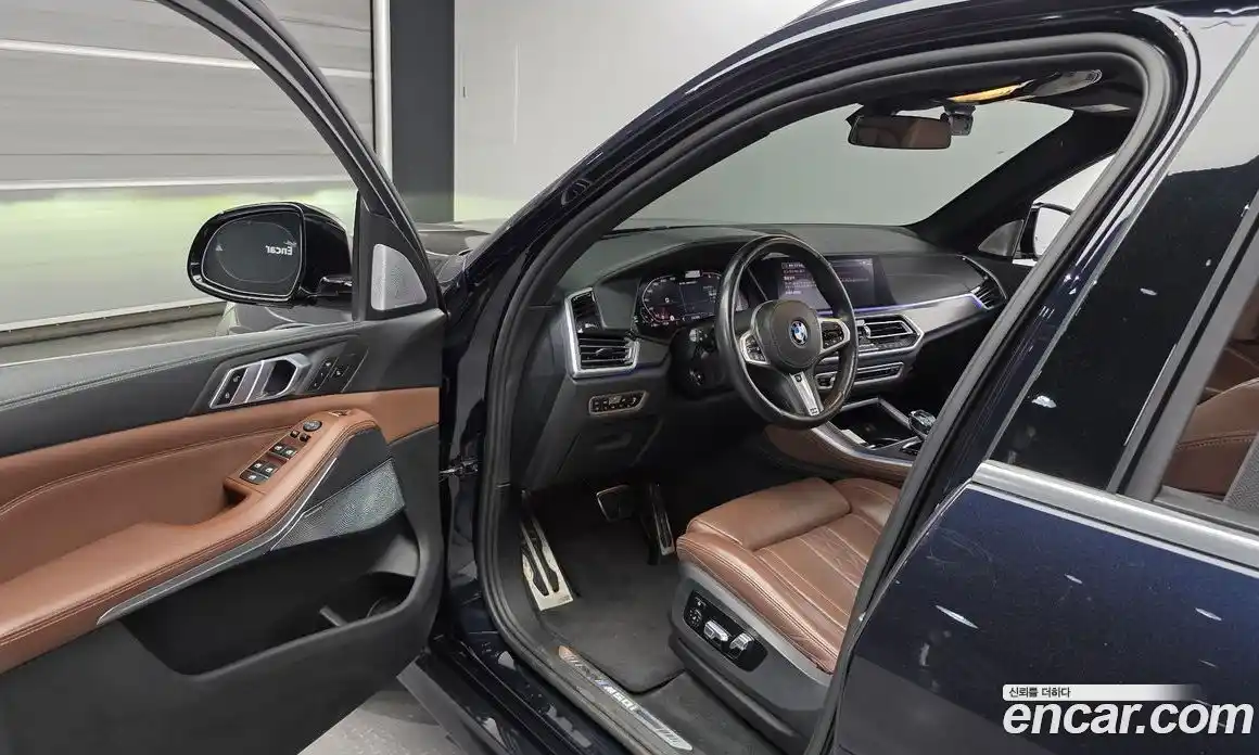 BMW X5 2020 4.4 автомат (гидро), фото 10
