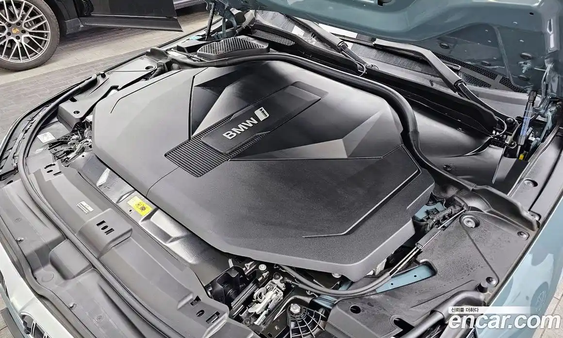 BMW i5 2024 0.2 автомат (гидро), фото 6