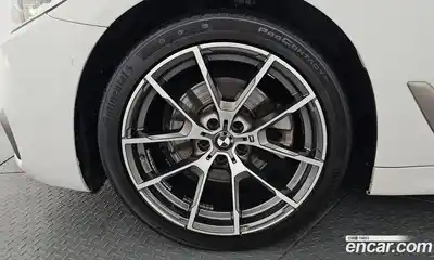 BMW 5 серия 2018 2.0 автомат (гидро), миниатюра 4