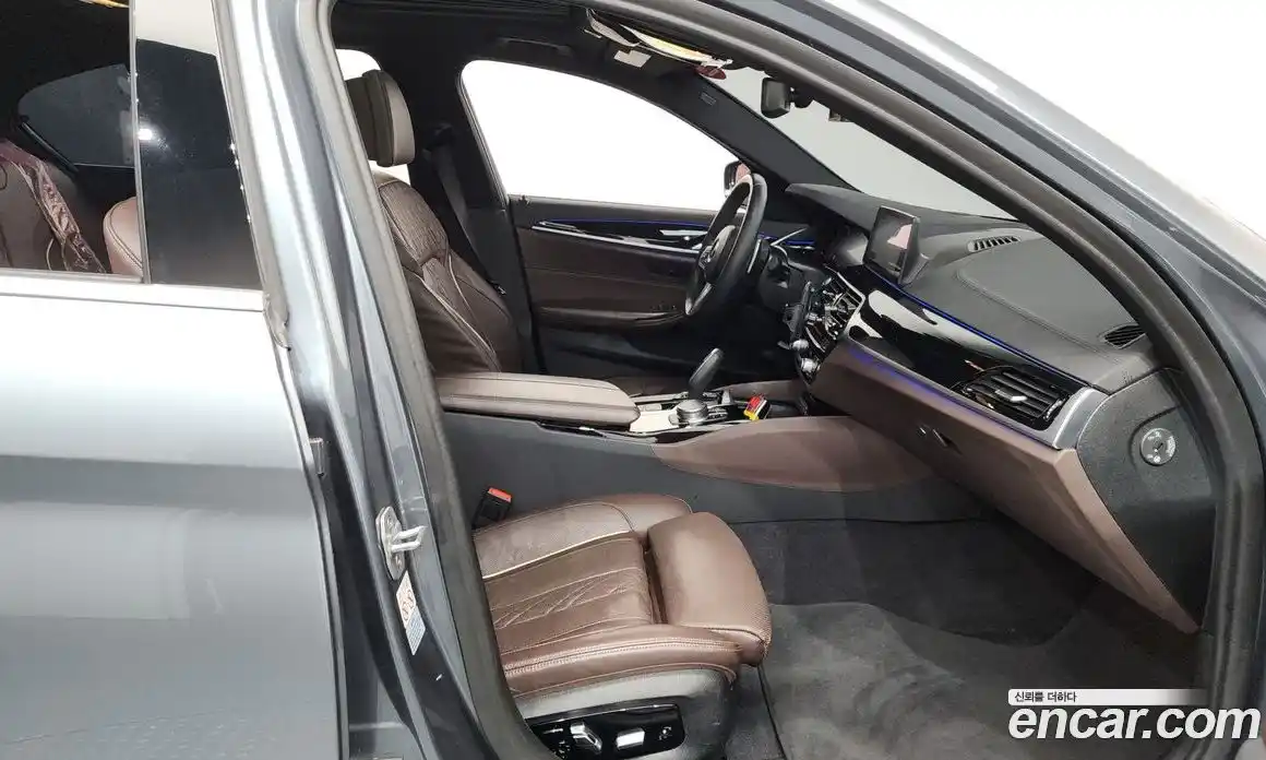 BMW 5 серия 2019 2.0 автомат (гидро), фото 16