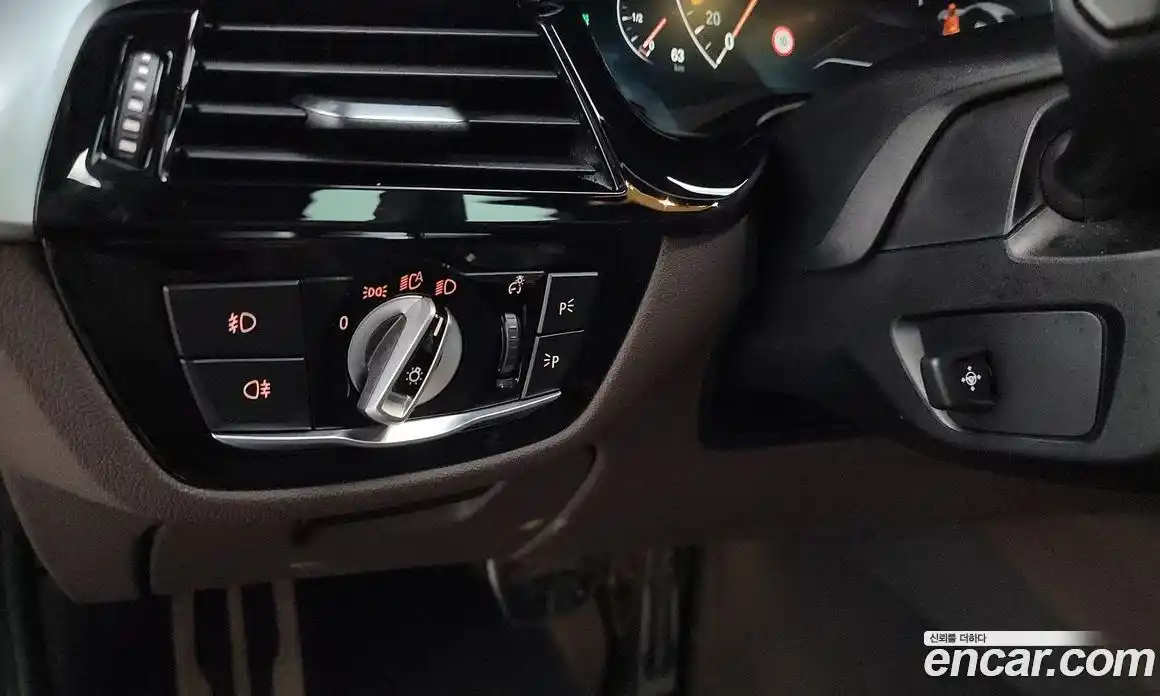 BMW 5 серия 2019 2.0 автомат (гидро), фото 29