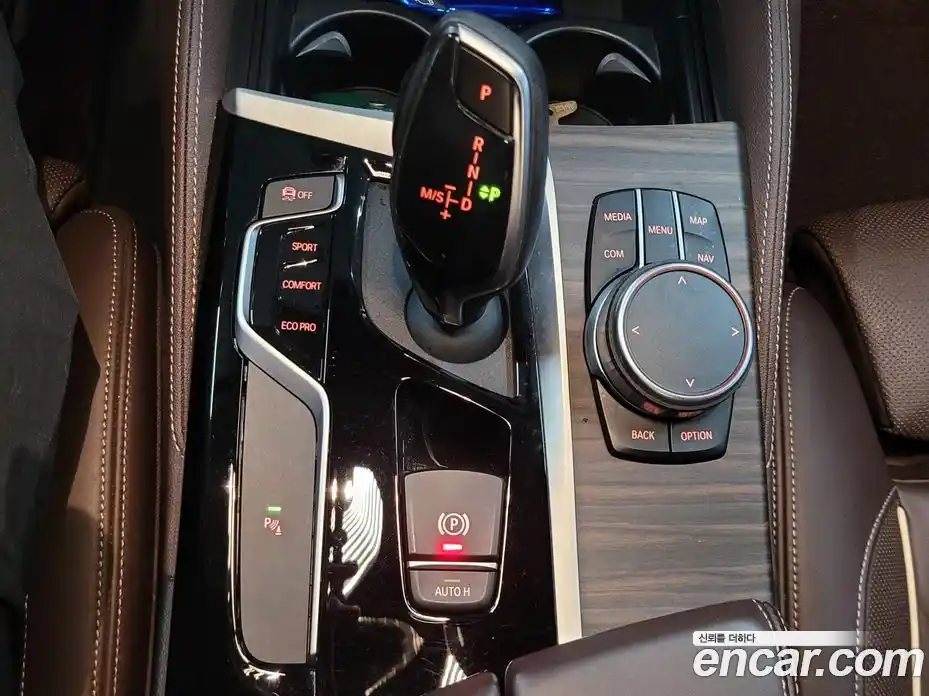 BMW 5 серия 2019 2.0 автомат (гидро), фото 16