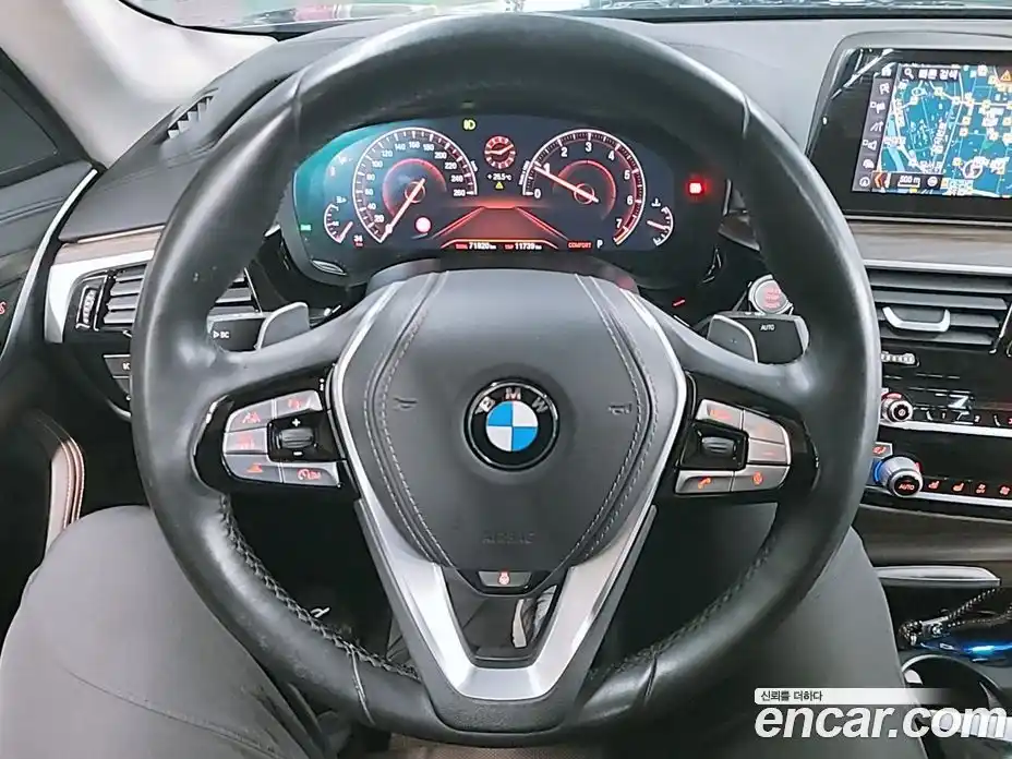BMW 5 серия 2019 2.0 автомат (гидро), фото 10