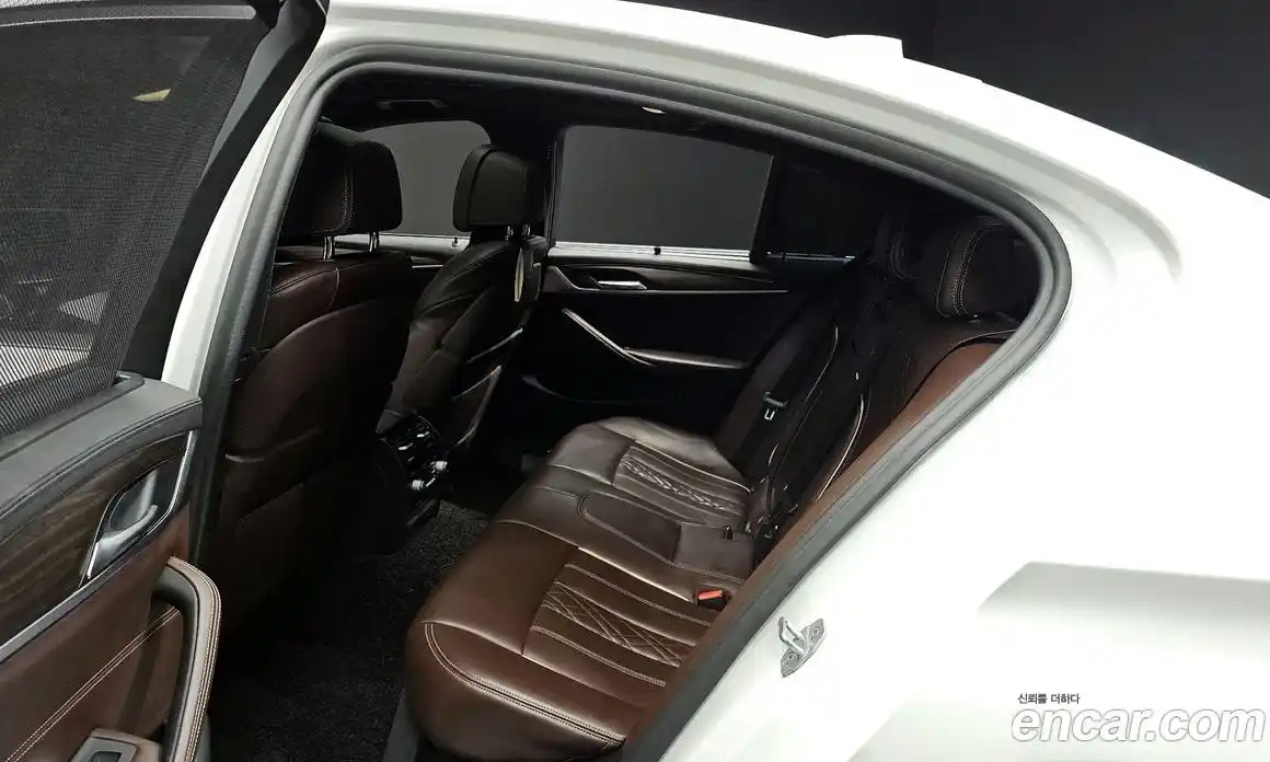 BMW 5 серия 2019 2.0 автомат (гидро), фото 12