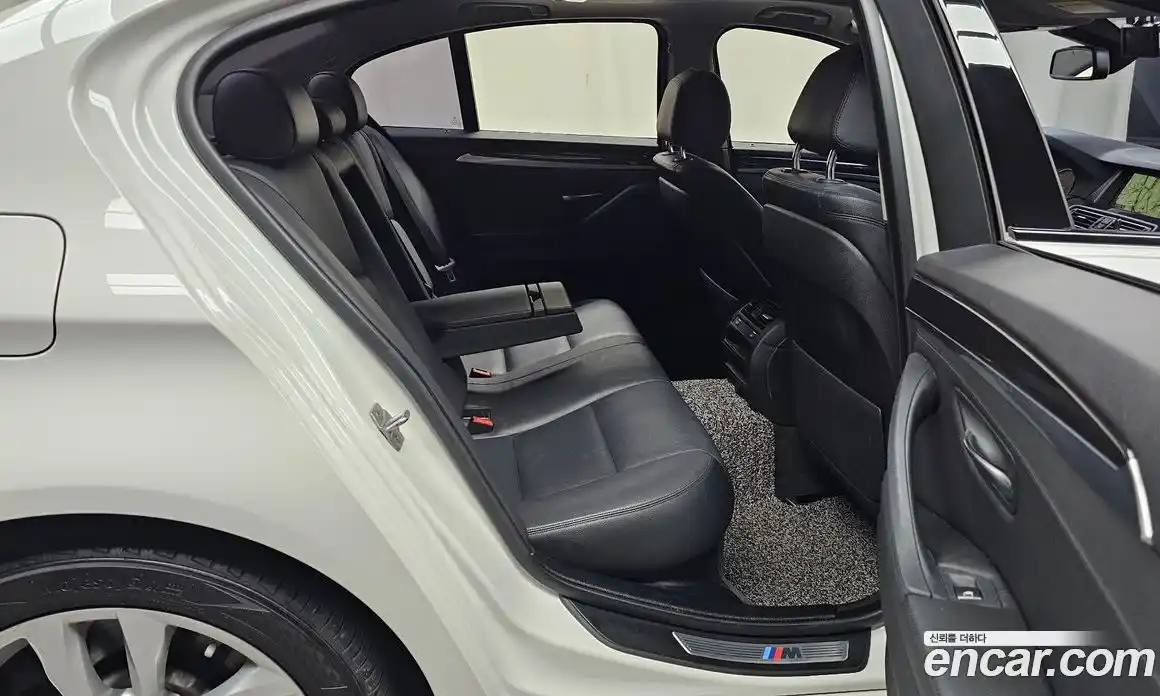 BMW 5 серия 2015 2.0 автомат (гидро), фото 12