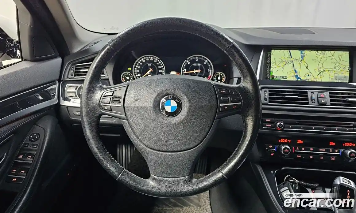 BMW 5 серия 2015 2.0 автомат (гидро), фото 13