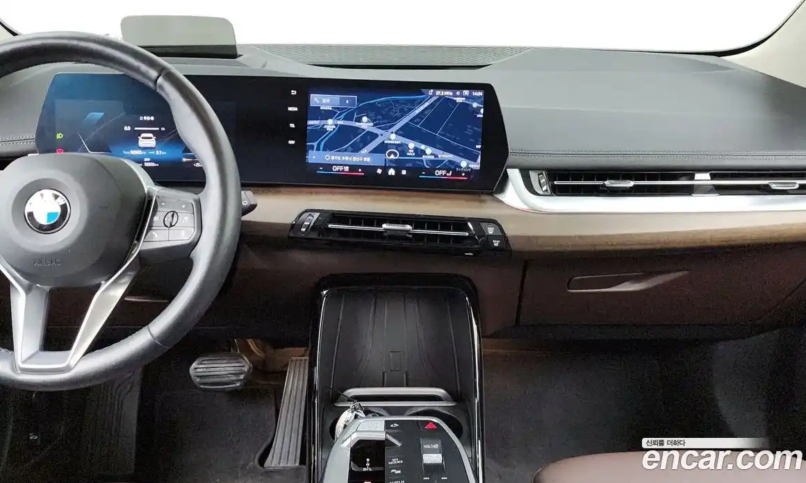 BMW 2 серия 2024 2.0 автомат (гидро), фото 14