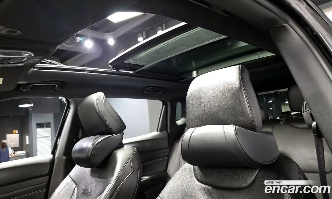 Jeep Compass 2022 2.4 автомат (гидро), фото 22