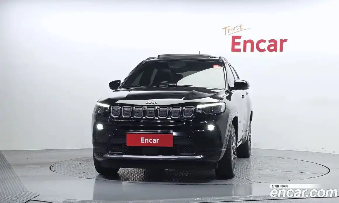 Jeep Compass 2022 2.4 автомат (гидро), фото 3
