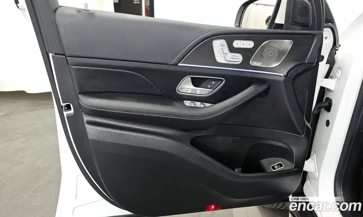 Mercedes-Benz GLE-Class 2024 3.0 гидро, фото 14 Mercedes-Benz GLE-Class 2024 3.0 гидро, фото 14