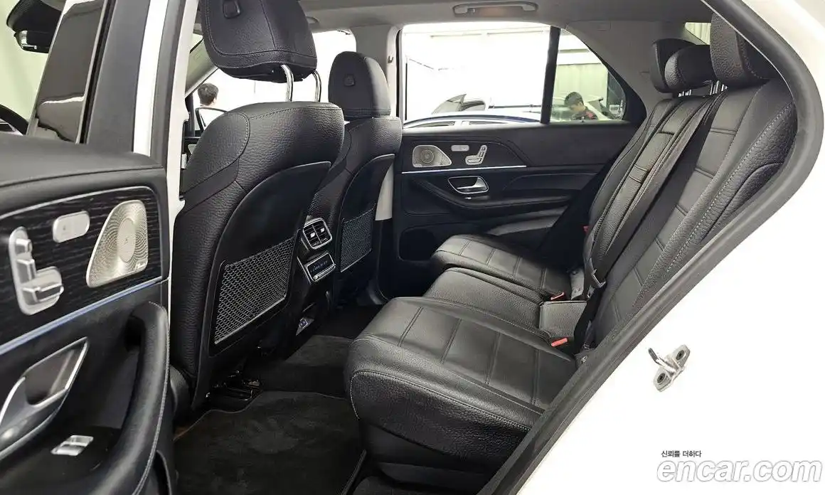 Mercedes-Benz GLE-Class 2024 3.0 гидро, фото 16 Mercedes-Benz GLE-Class 2024 3.0 гидро, фото 16