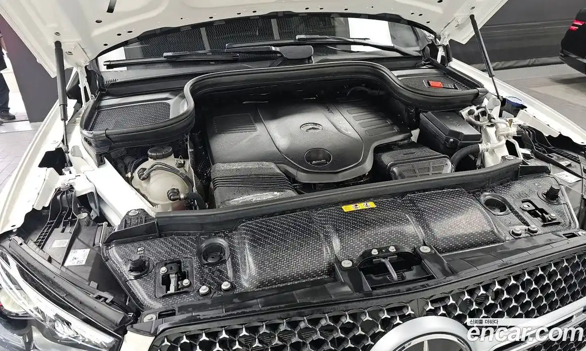 Mercedes-Benz GLE-Class 2024 3.0 гидро, фото 6 Mercedes-Benz GLE-Class 2024 3.0 гидро, фото 6