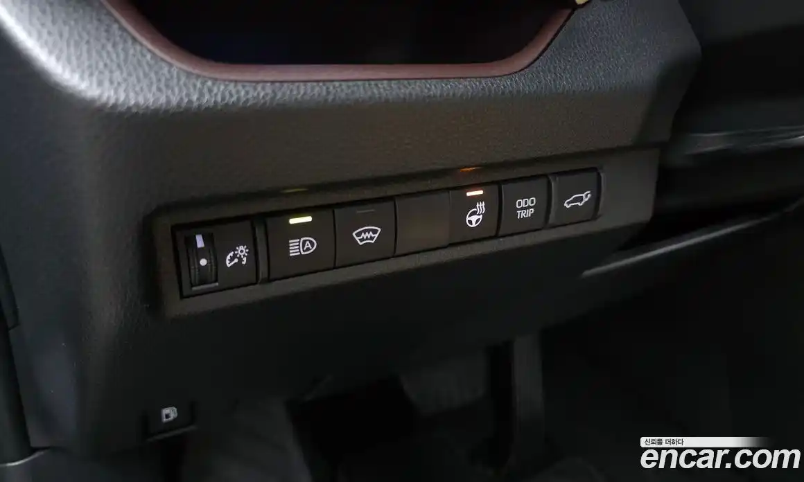 Toyota RAV4 2025 2.5 гидро, фото 25