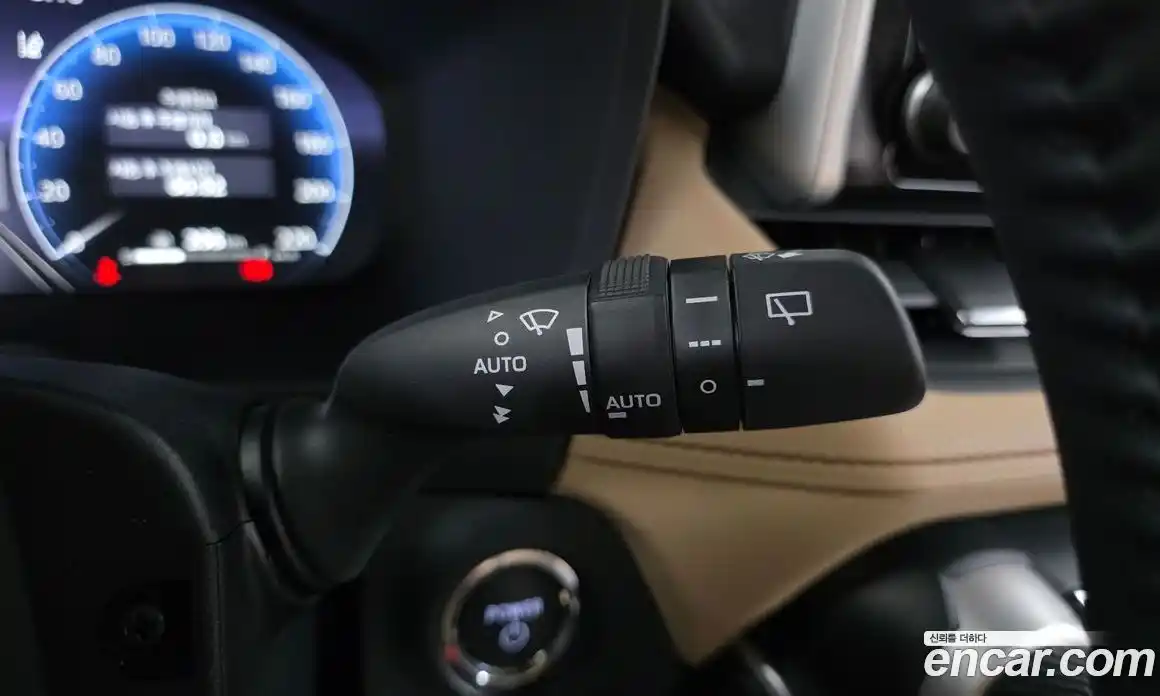 Toyota RAV4 2025 2.5 гидро, фото 26