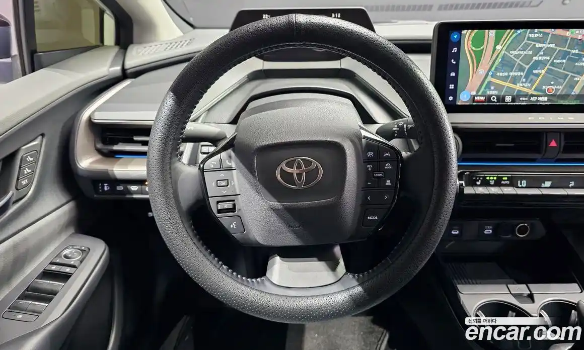 Toyota Prius 2025 2.0 гидро, фото 20