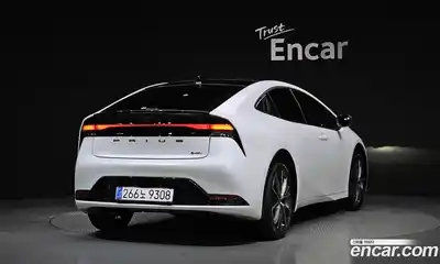 Toyota Prius 2025 2.0 гидро, миниатюра 2